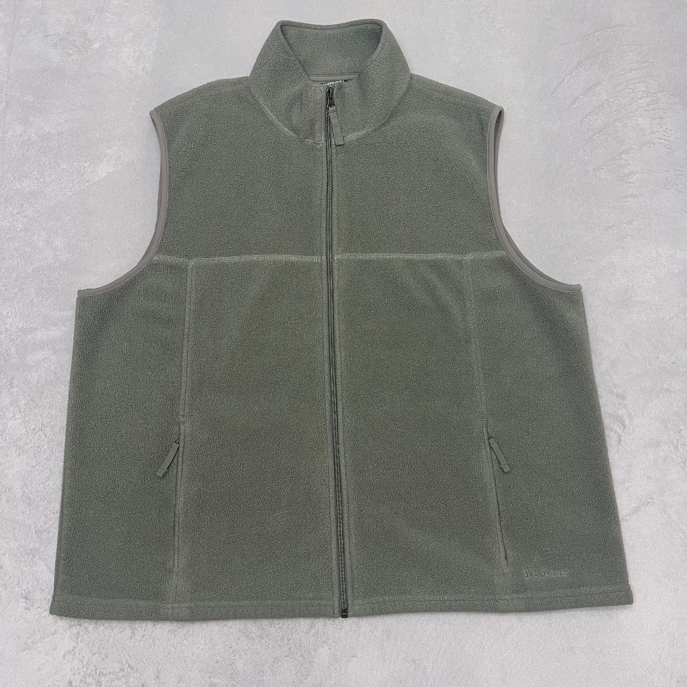 Vintage L.L.Bean Men's Polartec Vest  Full Zip Size 2XL Regular Green Outdoor